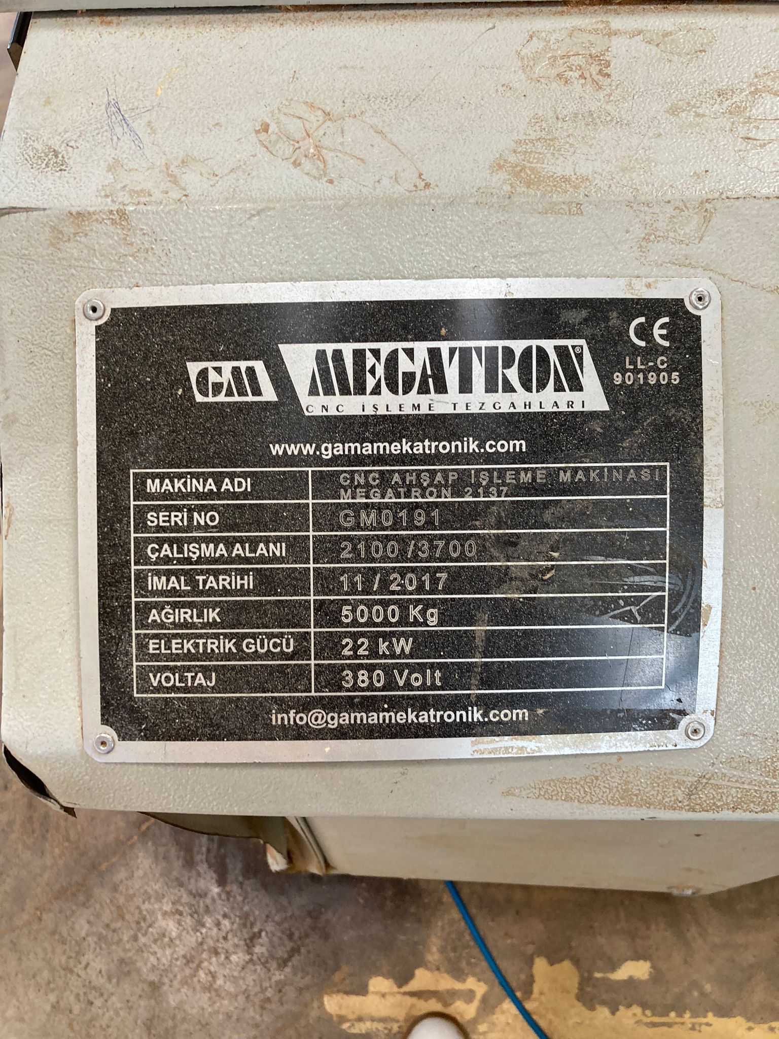 DE6B3207-10D7-430B-92D5-971E7FDEB532